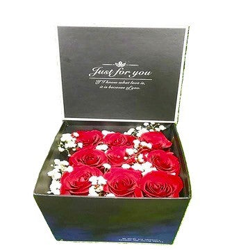KFA0083 | 9 Red Roses in a Gift Box