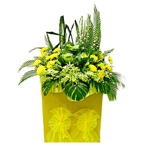 Yellow chrysanthemum and yellow flowers wreath